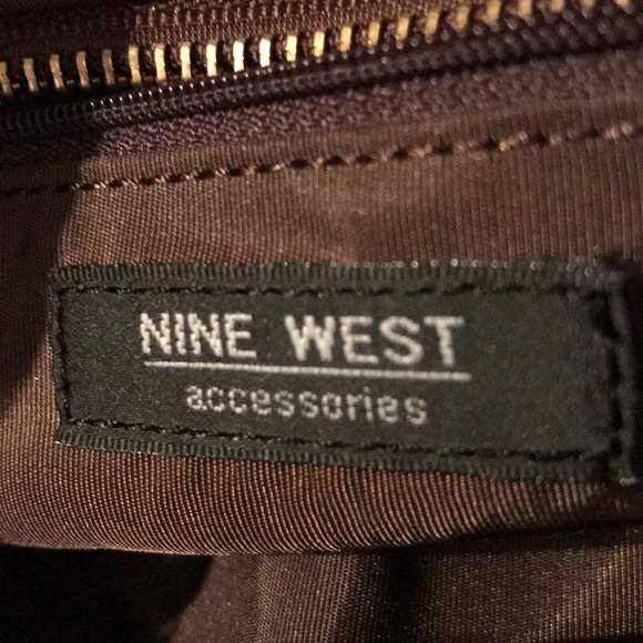 Small brown purse - Nine West - Picture 6 of 6